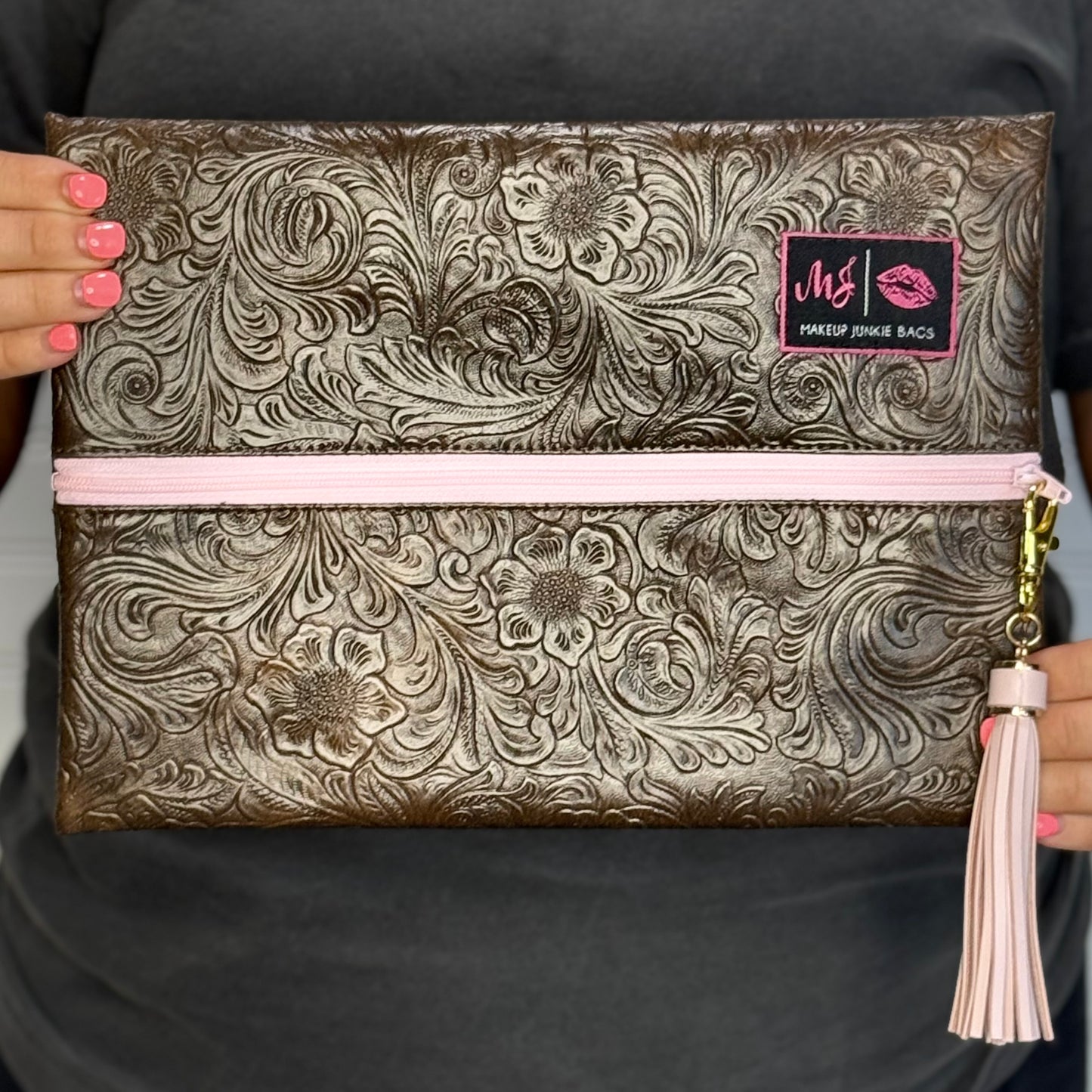 Amarillo ~ Blush Zipper